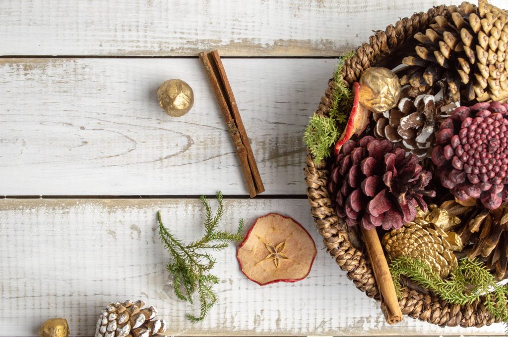 DIY nature pinecone and garland ornaments and holiday decor