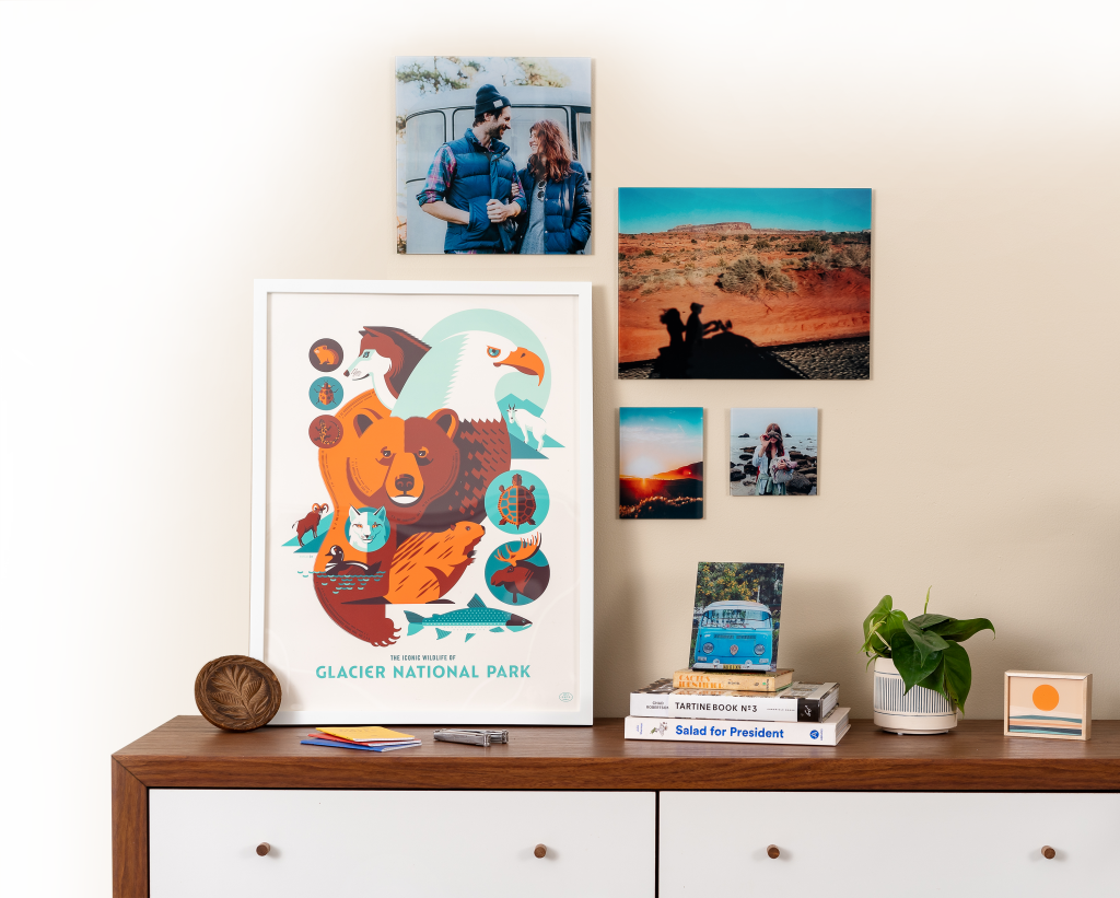 Fracture glass prints and console