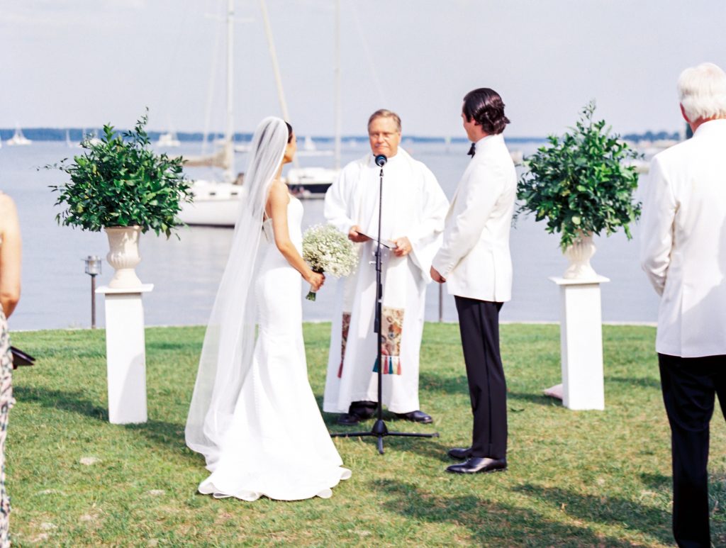 Wedding shot list: Ceremony