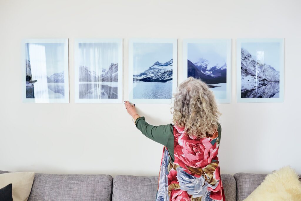 A Mother's Day Gallery Wall layout featuring a row of 5 black and white vacation prints
